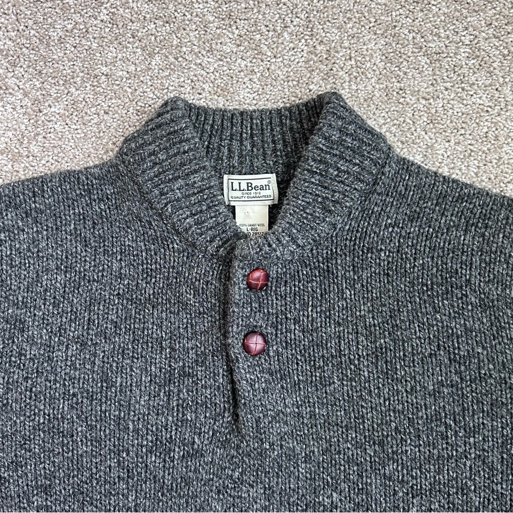 LL Bean Mens 100% Lamb's Wool Knit Henley Pullover Sweater Size Lg 285174 - Picture 2 of 8